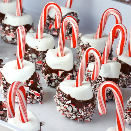 candy cane treats! YUM!